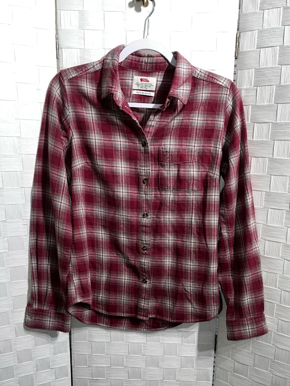 Fjall Raven Women’s Pink Plaid Ovik Flannel Shirt Button Up Size XS‎ - Picture 6 of 6